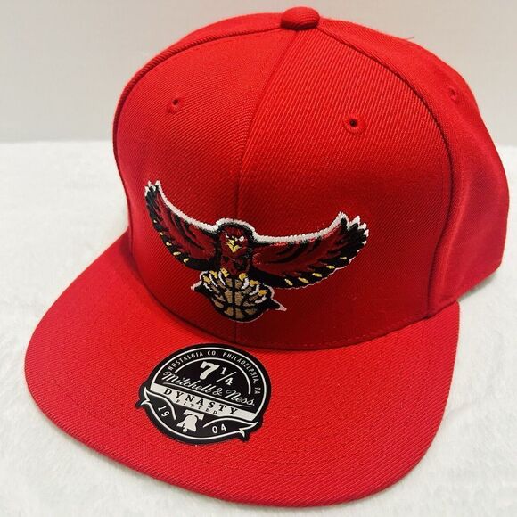 Mitchell & Ness Atlanta Hawks MVP Team Ground Fitted Hat Cap Red 7‎ 1/4 NBA - Picture 1 of 6